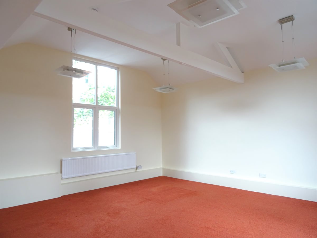 Apartment 3 North Road Terrace Wakefield  WF1 3PY image 1