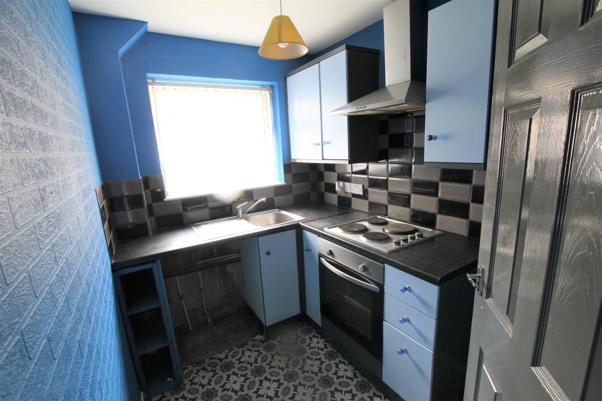38 Dunbar Street Wakefield  WF1 5EG image 2