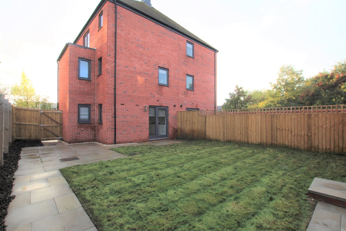 22 Fletchers Way Allerton Bywater  WF10 2FL image 0