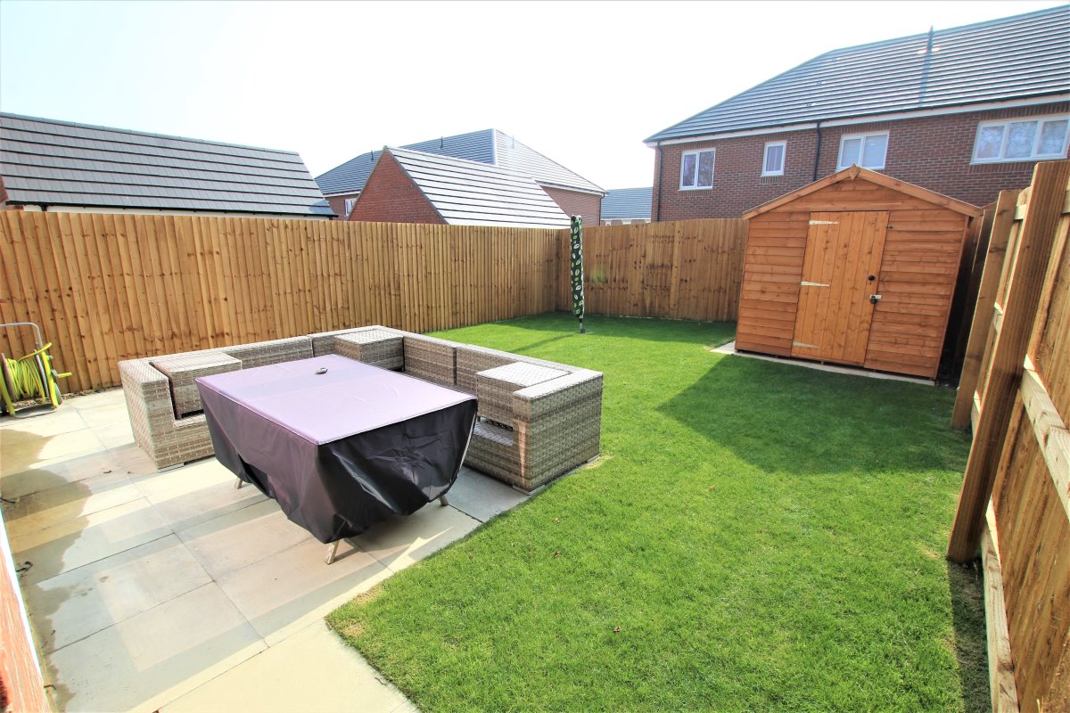 Room 2, 5 Cartwright Drive Wakefield  WF1 3FG image 15
